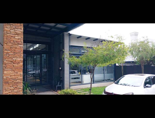 62M² OFFICE TO LET IN PARKWOOD